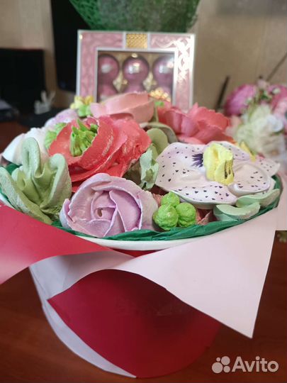 Зефирные букеты, подарки, комплименты