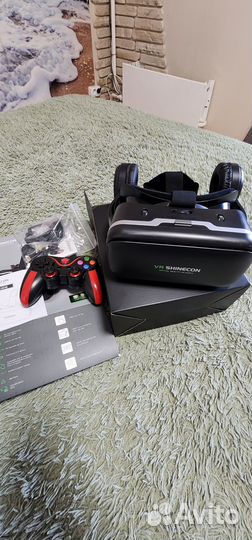 Очки виртуальной реальности + джойстик в подарок