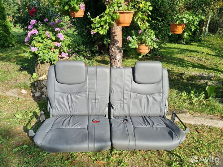 Третий ряд сидений toyota land cruiser 120