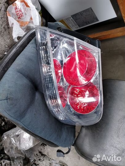 Задний фонарь на mitsubishi lancer cedia, 9