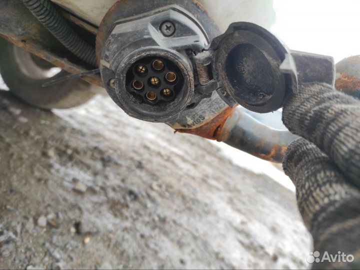 Фаркоп Лада Приора 1.6 21126 2011