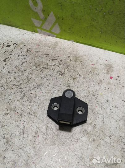 Ответная часть замка двери бмв Е39