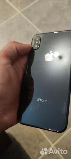 Телефон iPhone 10
