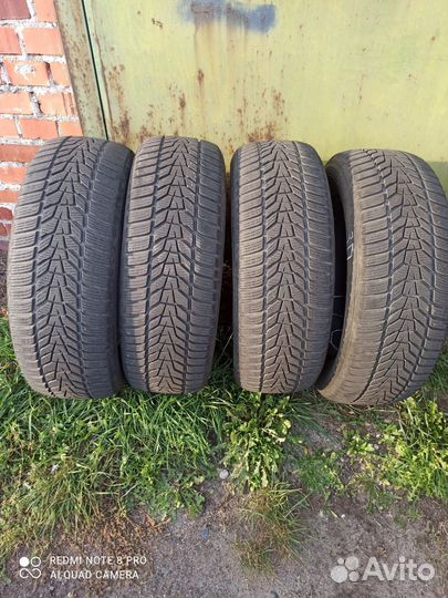 Hankook Winter I'Cept Evo 3 X W330A 235/60 R17 106H