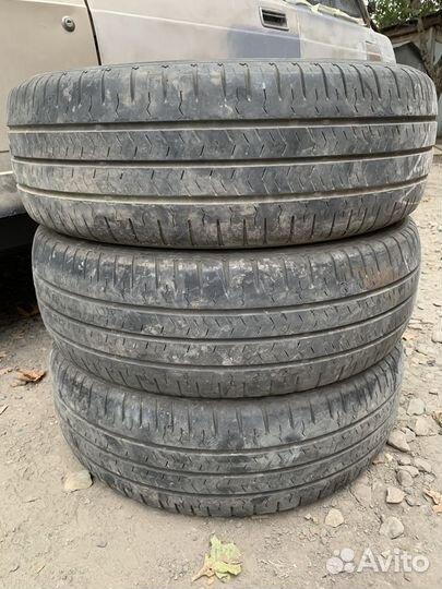 Nexen Roadian CT8 215/65 R17