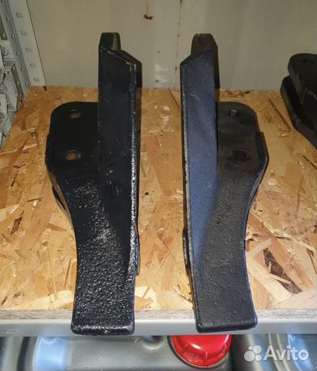 Бокорез левый C41B45 Elaz