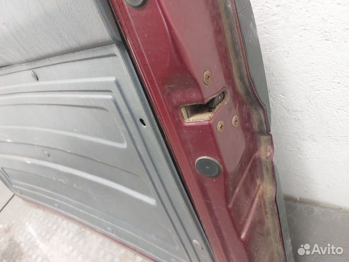 Ручка крышки багажника Toyota RAV 4, 1995