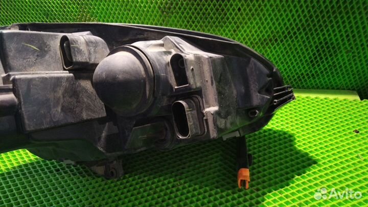 Фара левая Jetta 5