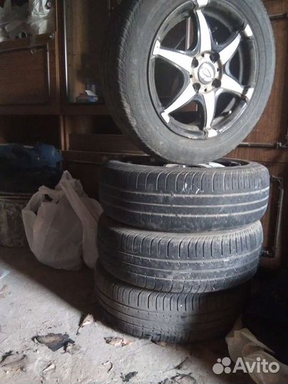 Pirelli Cinturato P4 14/65 R14
