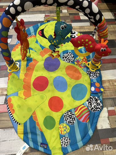 Развивающий коврик