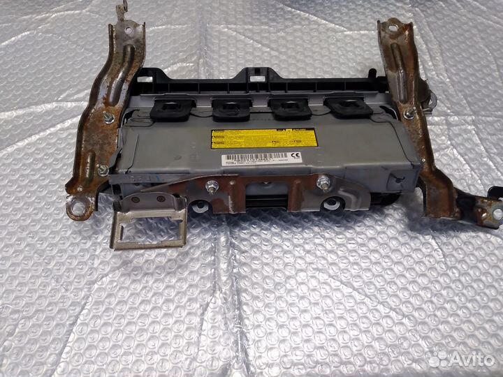 Подушка коленная Ленд крузер 200