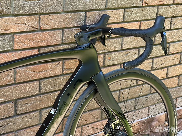 Шоссейный велосипед Pinarello Dogma F