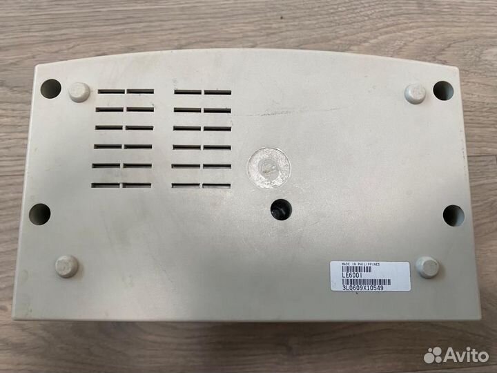 Стабилизатор напряжения APC -LineR 600