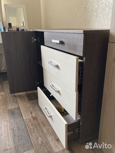 Шкафы и комоды
