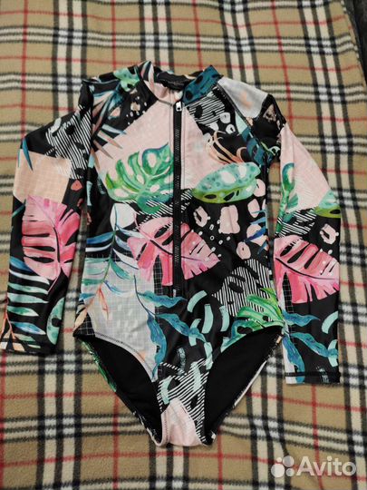 Новый гидрокостюм детский купальник 134