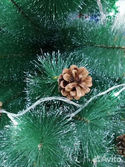 Елка искусственная 270 см с шишками