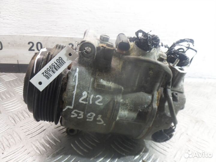 Компрессор системы кондиционирования Mercedes-Benz