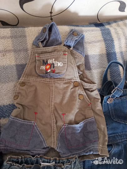 Курточка, джинсы на мальчика, разных размеров