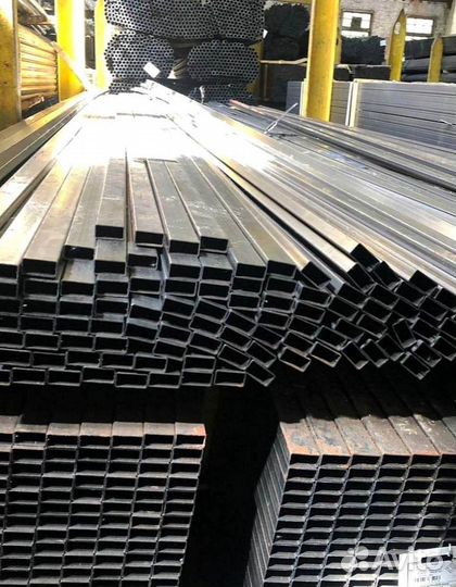 Труба прямоугольная 40х20х2,5 мм