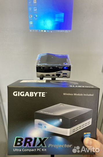 Проектор-компьютер Gigabitr i3, 8Gb,SSD240, DLP