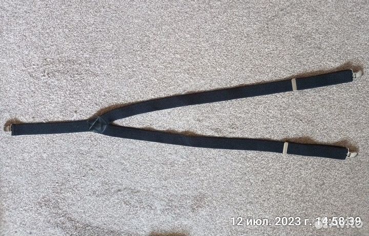 Маленькие новые кипятильники, подтяжки и замки