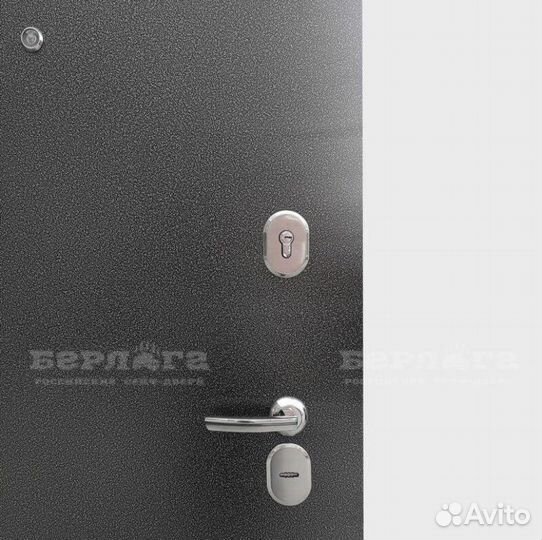 Дверь в квартиру Берлога Тринити, Ромео эмалит