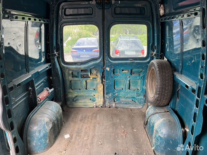 Renault Master 2.2 МТ, 2001, 262 000 км