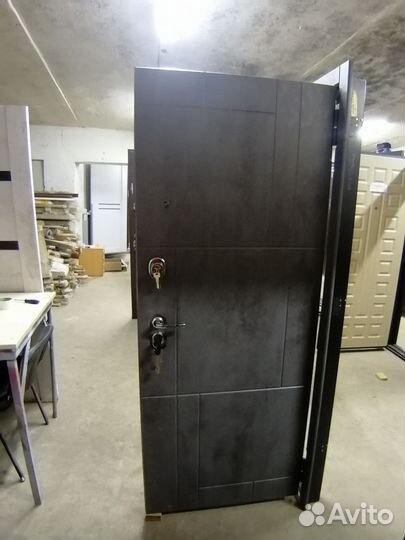 Дверь Входная Антураж 850*2020 правая