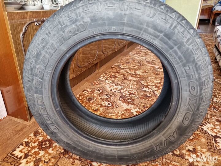 Toyo Open Country A/T Plus 225/65 R17 H