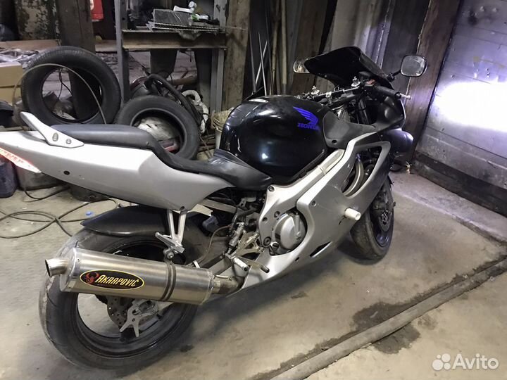 Honda cbr 600f4