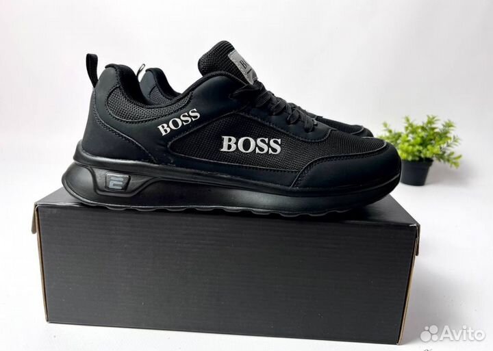 Кроссовки Boss модные