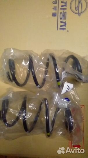 Пружина передняя Kia Rio 2017