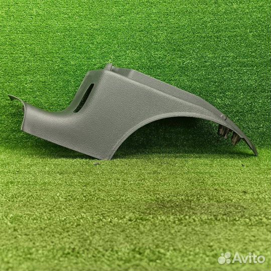 Обшивка отсека багажника правая верхняя Citroen C5