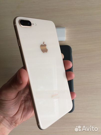 Apple iPhone 8 plus 64gb