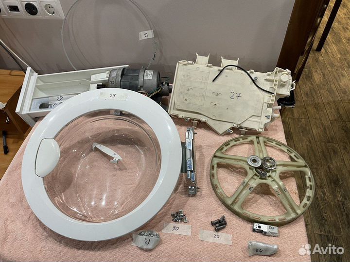 Стиральная машинка Electrolux EWG147410W Запчасти