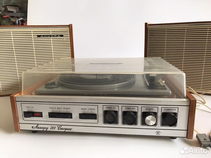 Проигрыватель винила «Аккорд 201 Стерео»