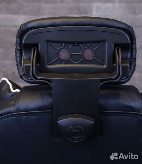 Компьютерное кресло офисное с функцией массажа