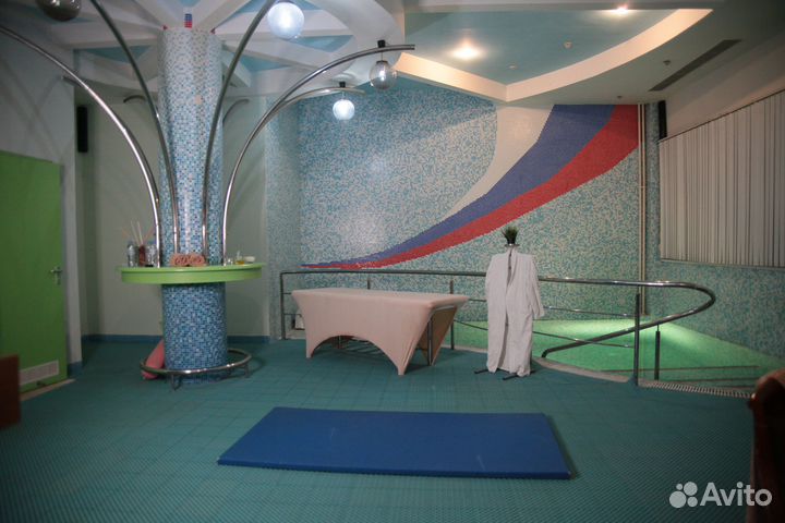 Баня. Сауна с бассейном. Сауна с джакузи