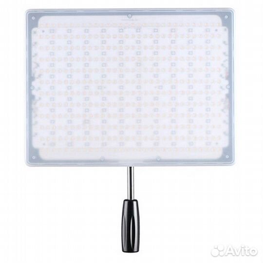 Осветитель Yongnuo YN600 RGB