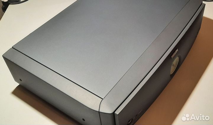 Видеомагнитофон Philips VR 969/58