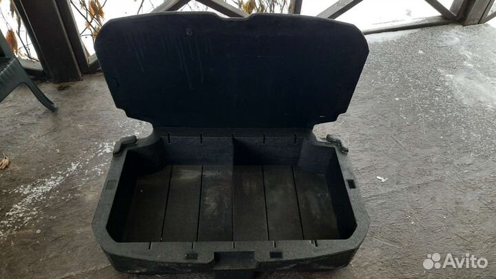 Органайзер Nissan leaf лиф