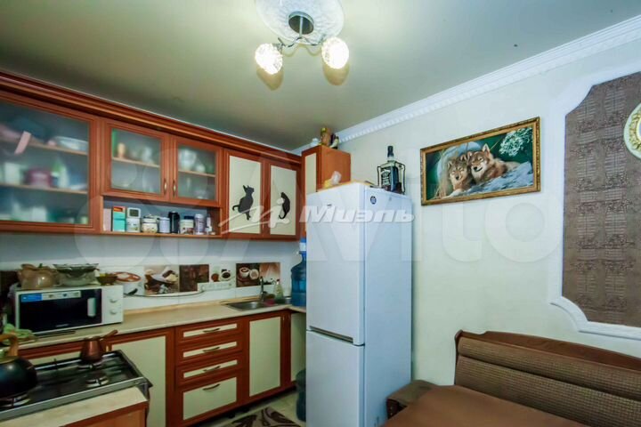 3-к. квартира, 58 м², 1/1 эт.