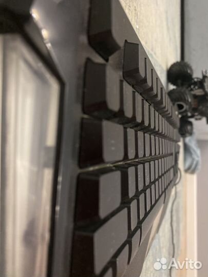 Игровая клавиатура с подсветкой bloody