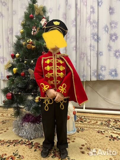 Карнавальный костюм гусар