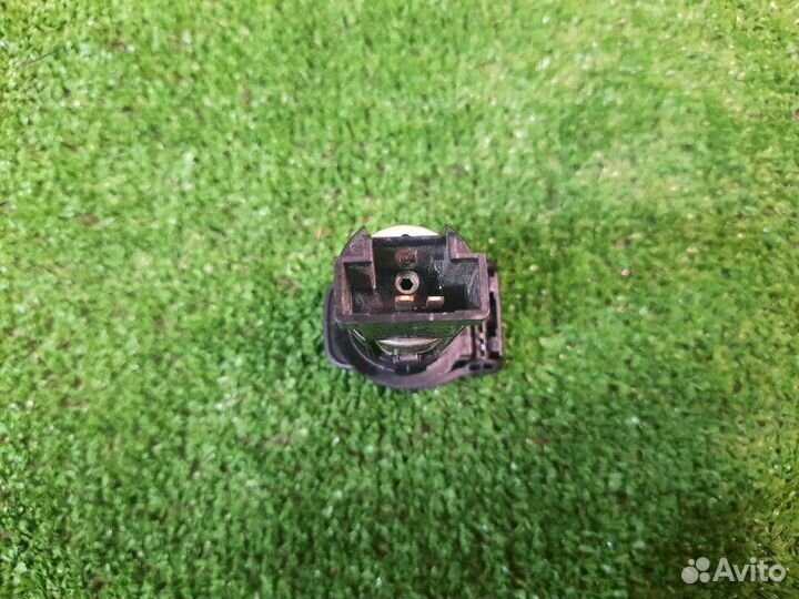 Розетка 12V LADA X-Ray Cross 1.6 H4MD 2022