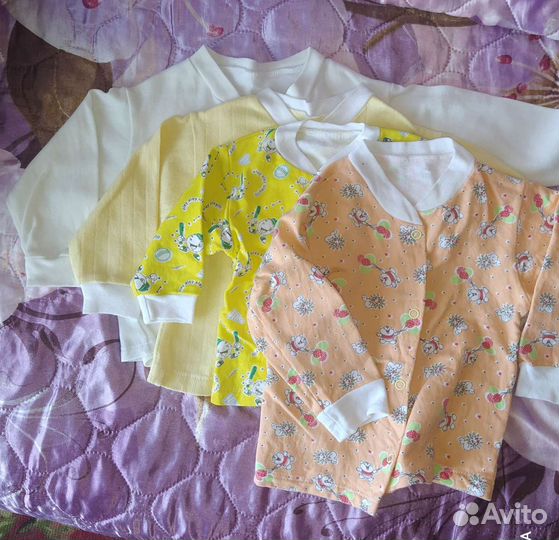 Кофточки, распашонки, ползунки, комбинезоны и боди