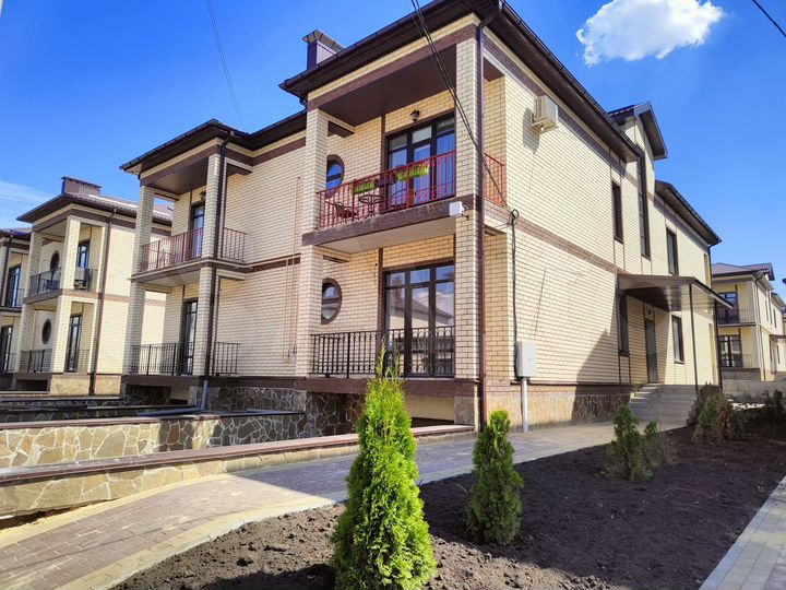 Таунхаус 170 м² на участке 2,1 сот.