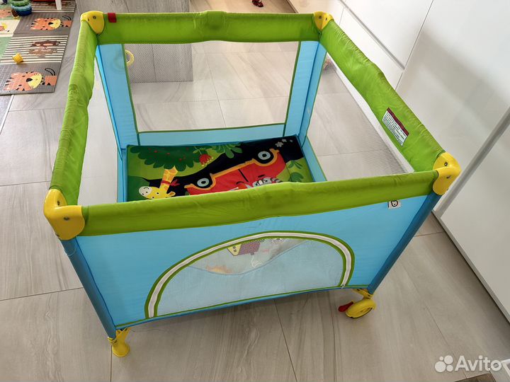 Продам манеж