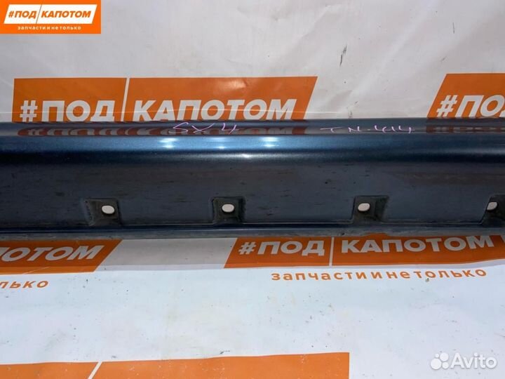 Накладка на порог левая Suzuki SX4 2007 7724180J1