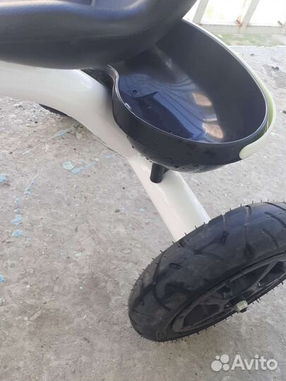 Детский трехколесный велосипед